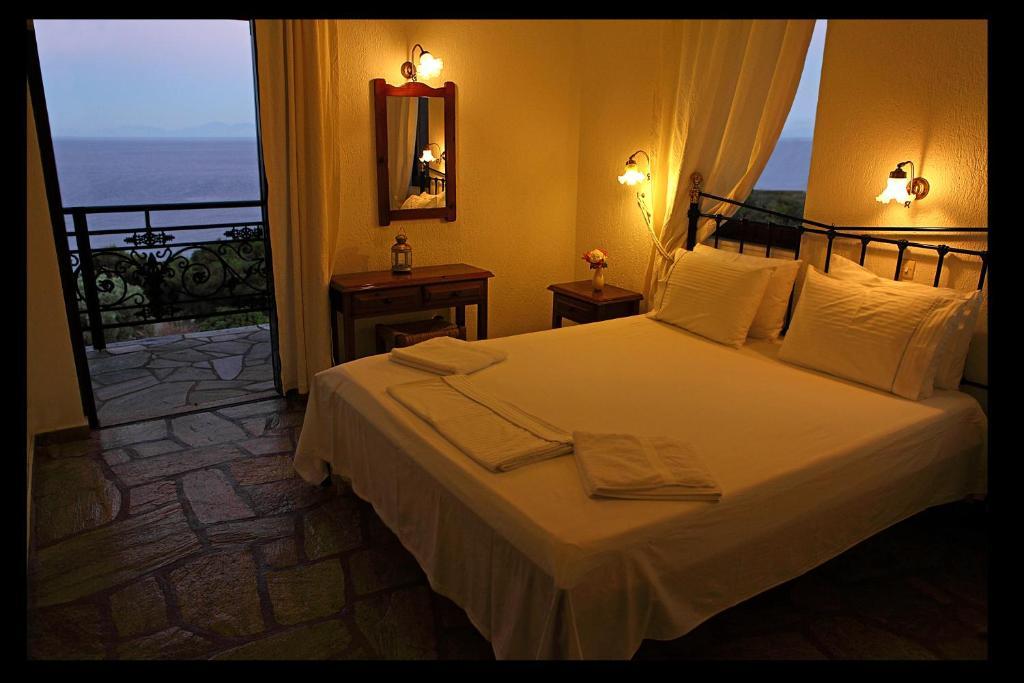 Mando Beachfront Stafylos Phòng bức ảnh