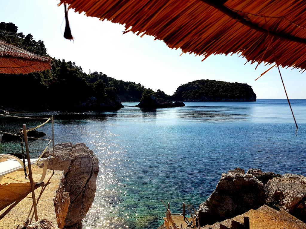 Mando Beachfront Stafylos Ngoại thất bức ảnh